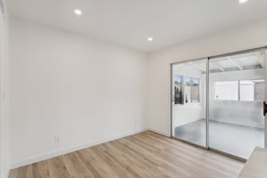 18045 N 20th Ln - 014.jpg