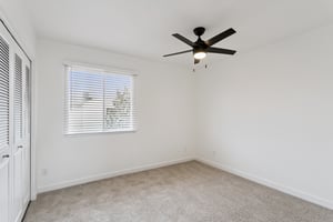 18045 N 20th Ln - 026.jpg