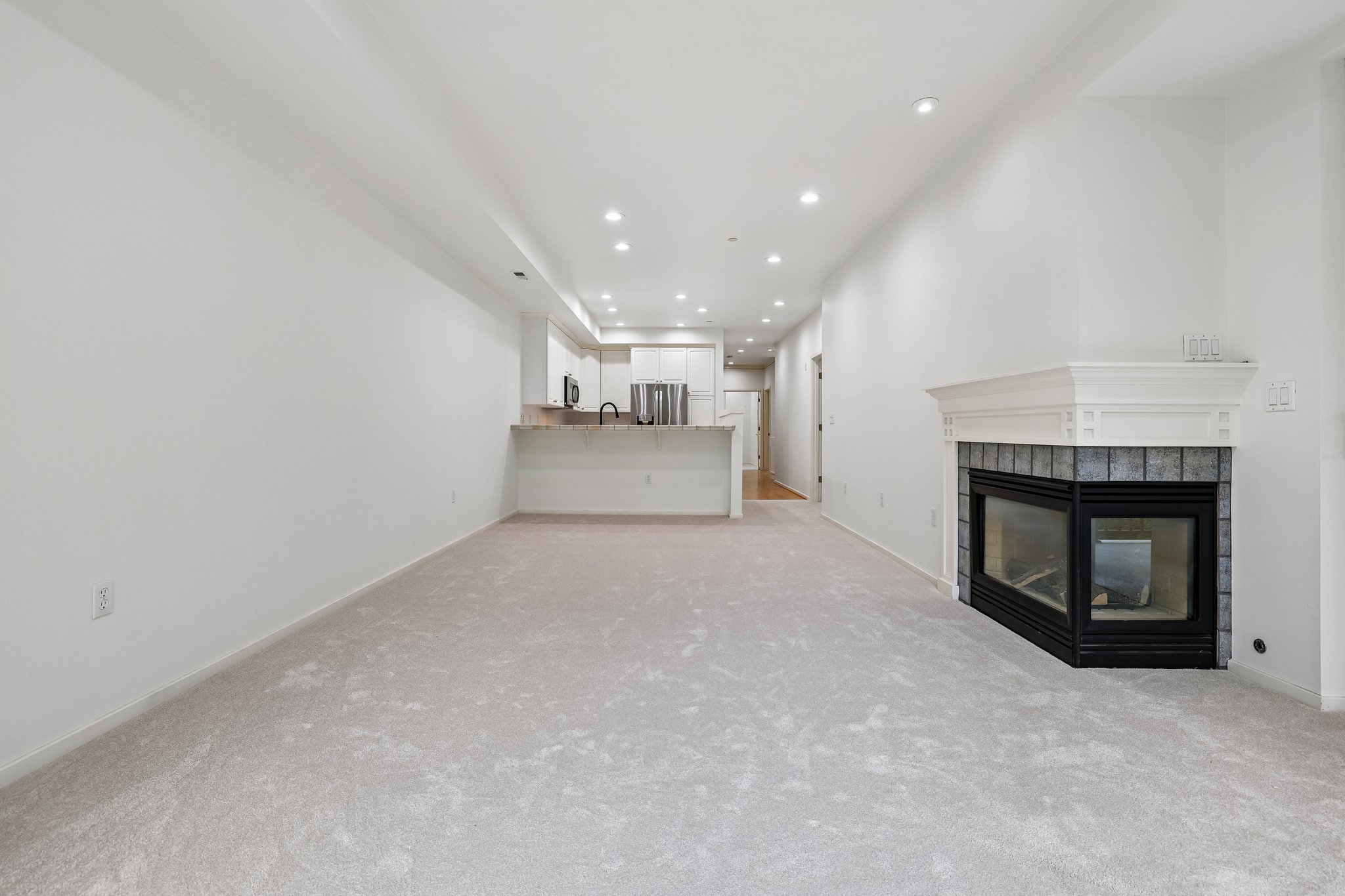 134th Ave 19-S0810-012.jpg
