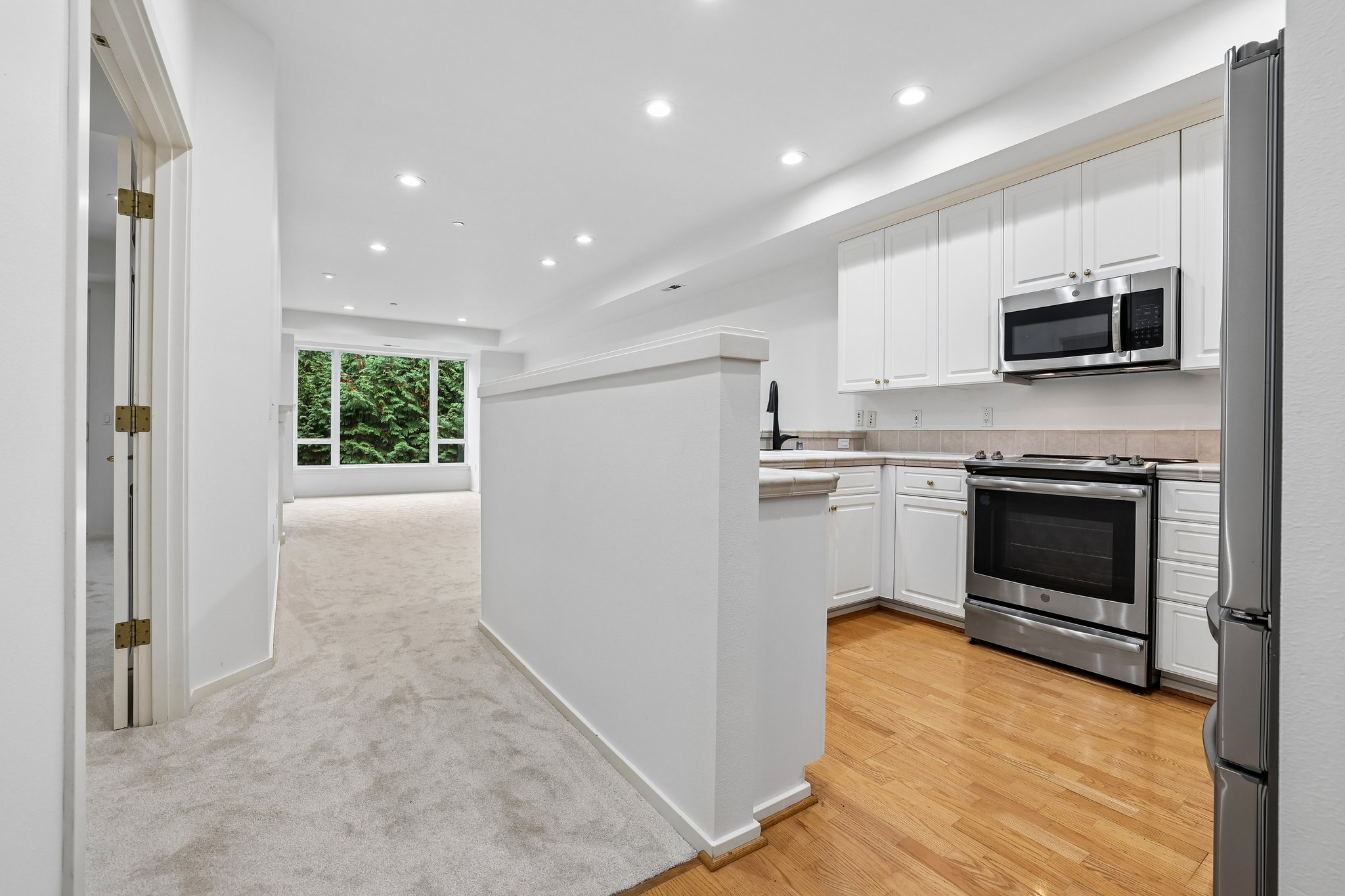 134th Ave 19-S0810-016.jpg