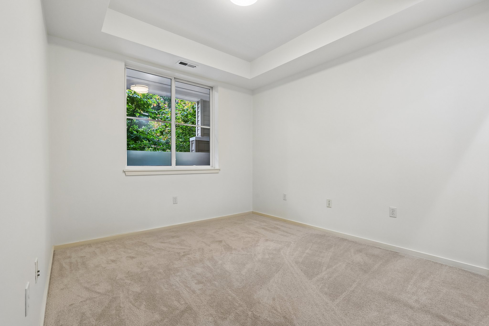 134th Ave 19-S0810-023.jpg