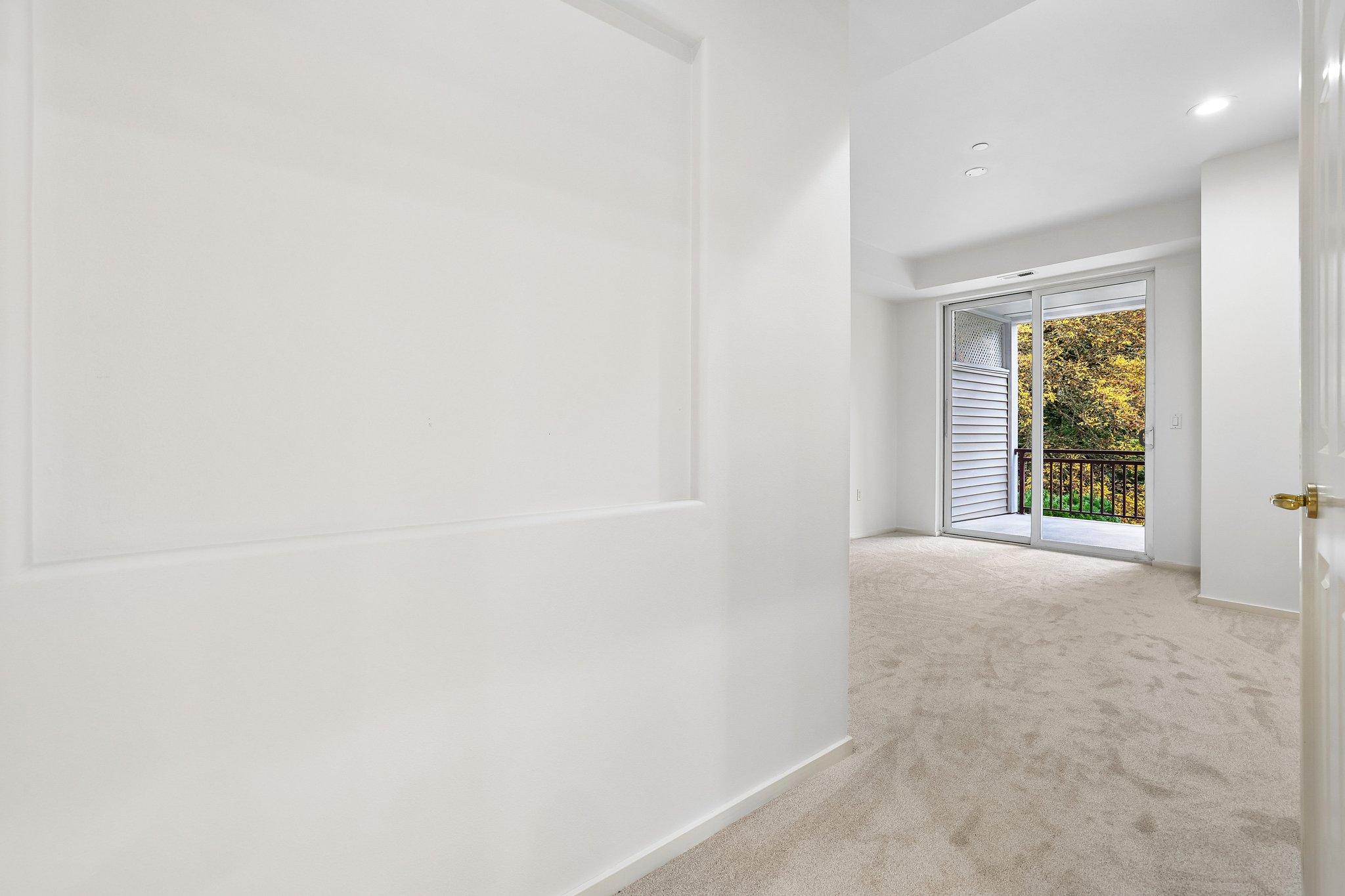 134th Ave 19-S0810-028.jpg