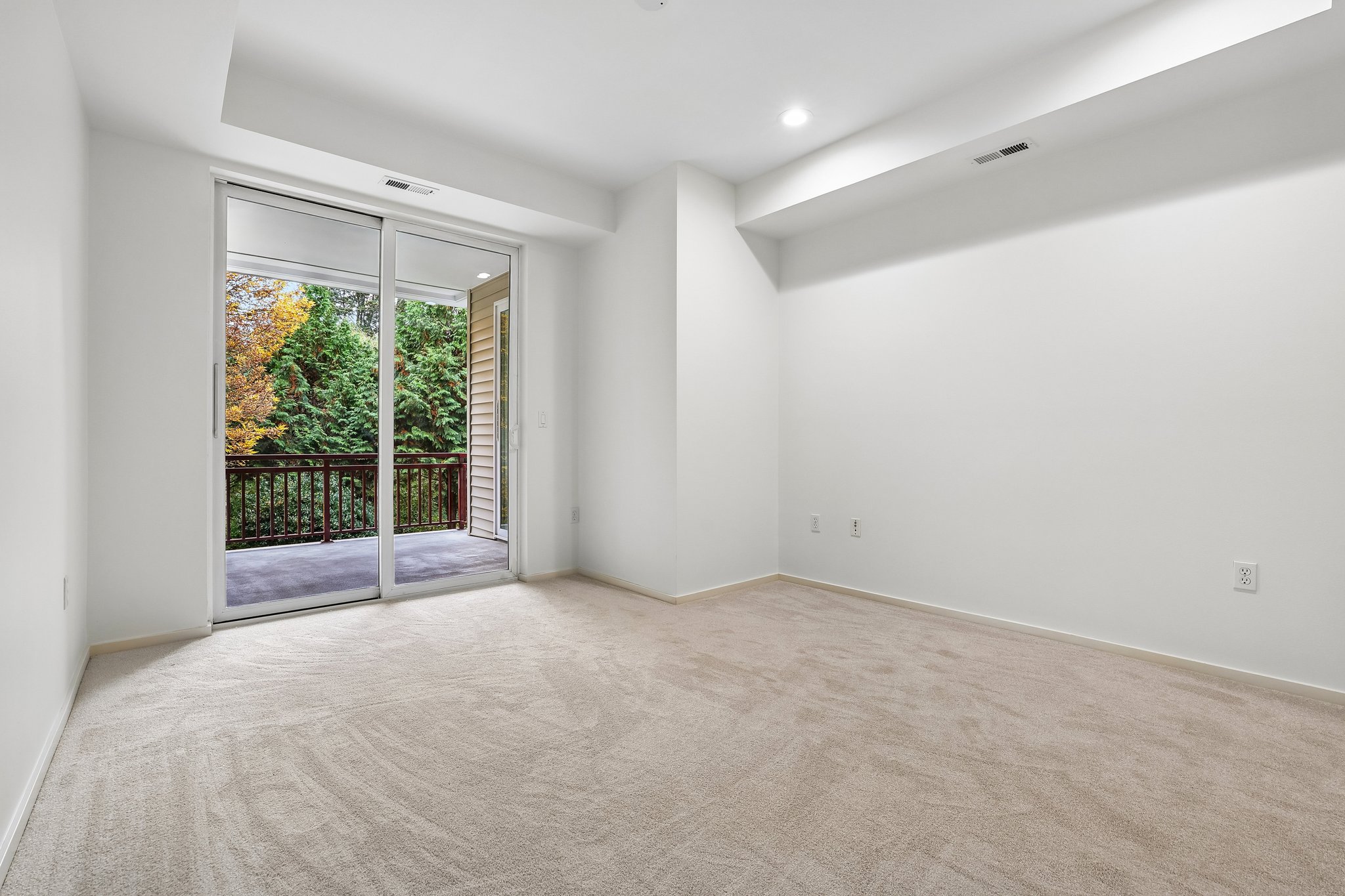 134th Ave 19-S0810-031.jpg