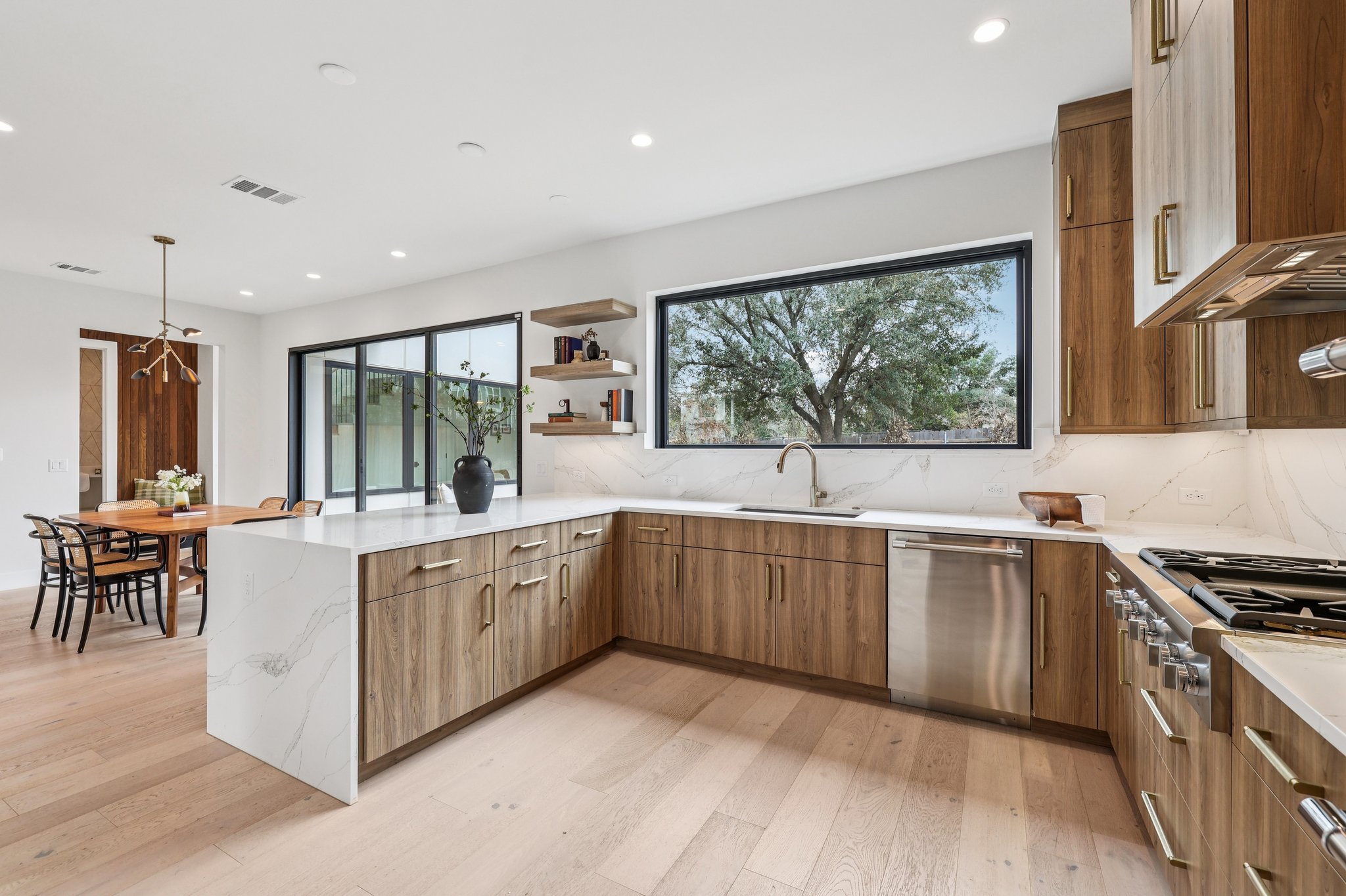 Frazier Ave-L0603-021.jpg