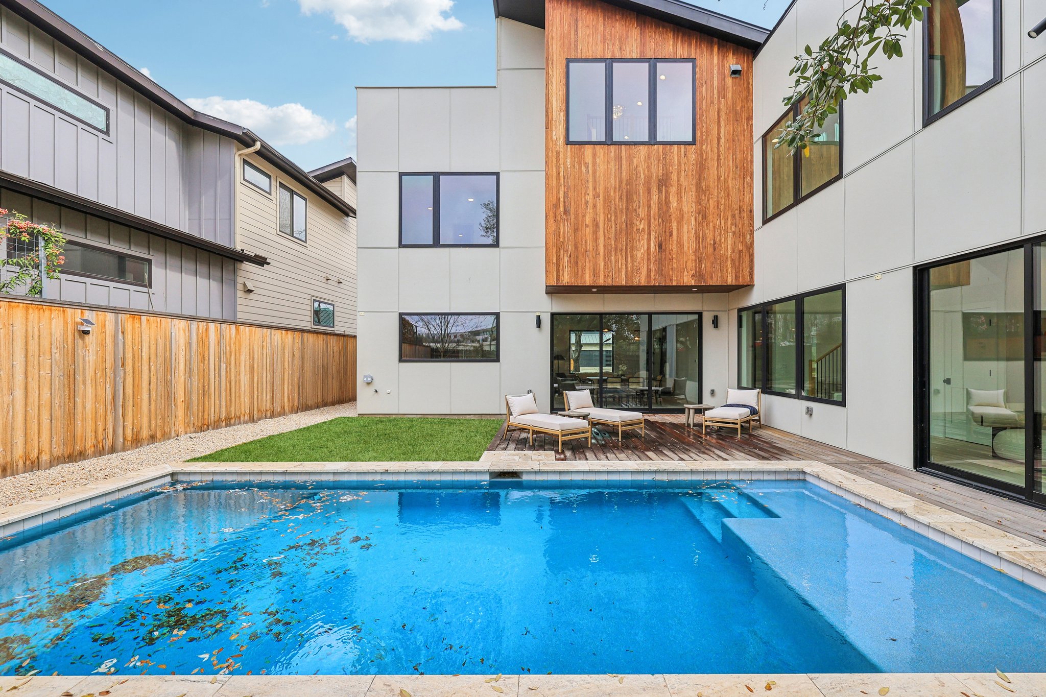 Frazier Ave-L0603-053.jpg