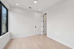 Frazier Ave-L0603-029.jpg