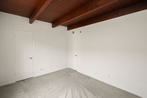 1805 S Barrington Avenue 5-20