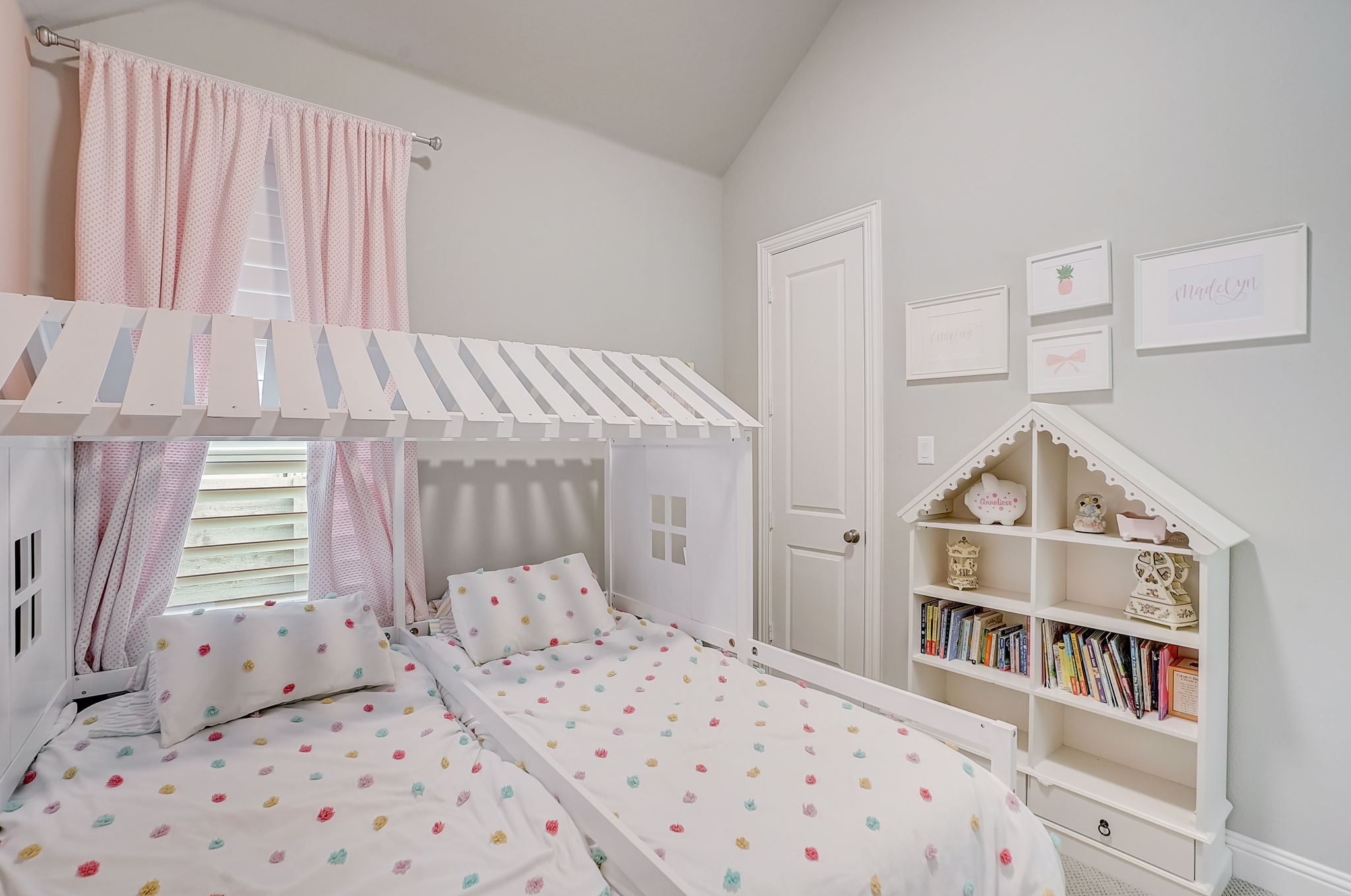 Terrace Way-029