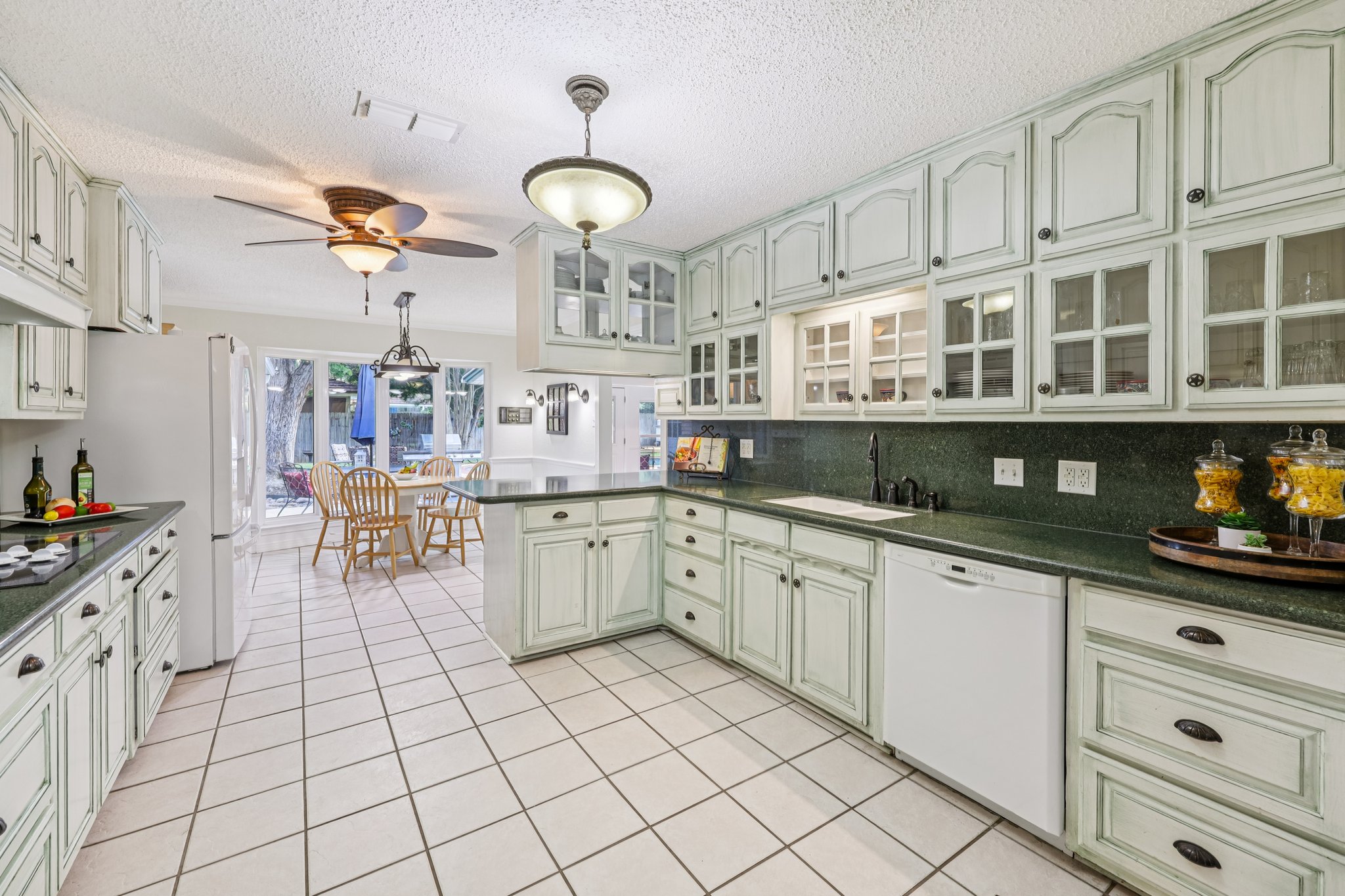 Winewood Ln-S0907-012.jpg