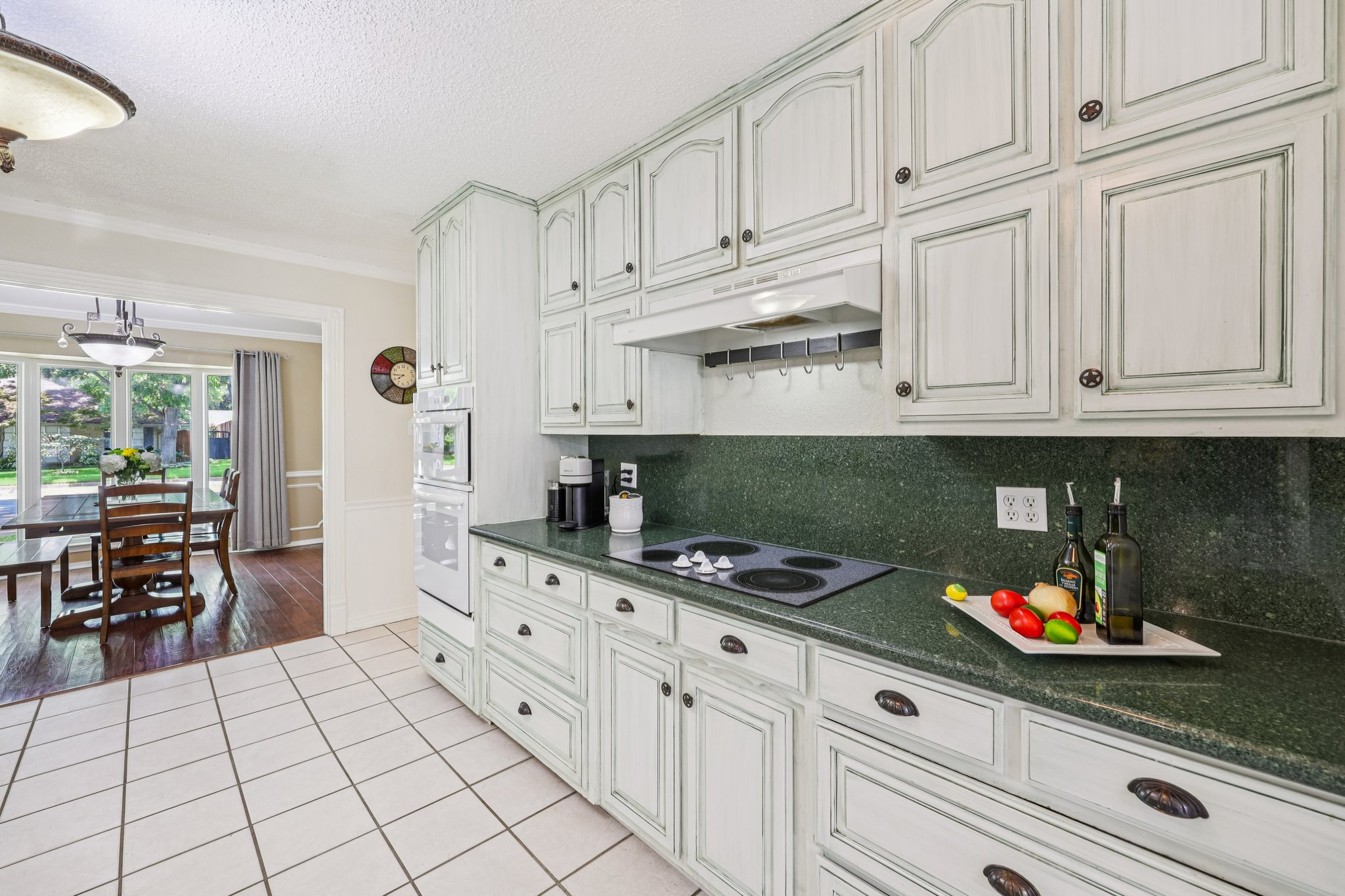 Winewood Ln-S0907-015.jpg