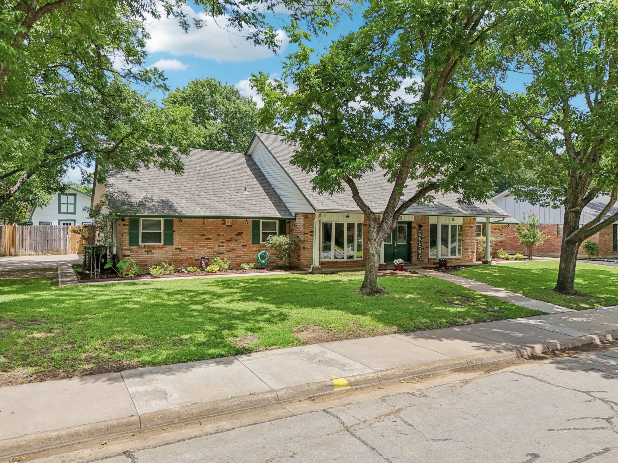 Winewood Ln-S0907-055.jpg