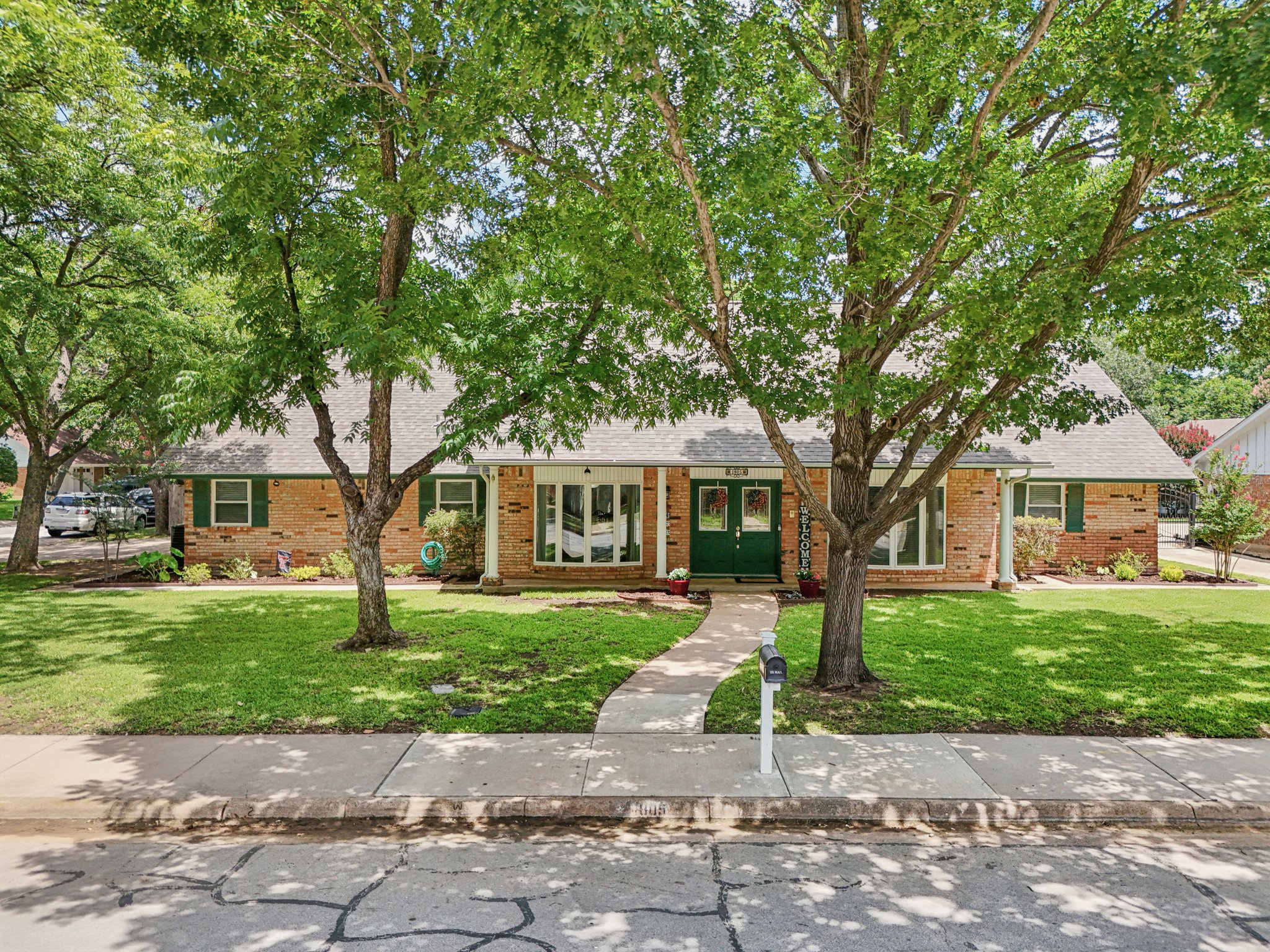 Winewood Ln-S0907-056.jpg