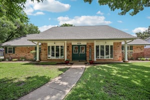 Winewood Ln-S0907-001.jpg