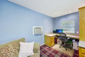 Winewood Ln-S0907-020.jpg