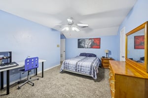Winewood Ln-S0907-035.jpg