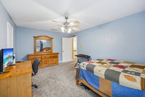 Winewood Ln-S0907-039.jpg