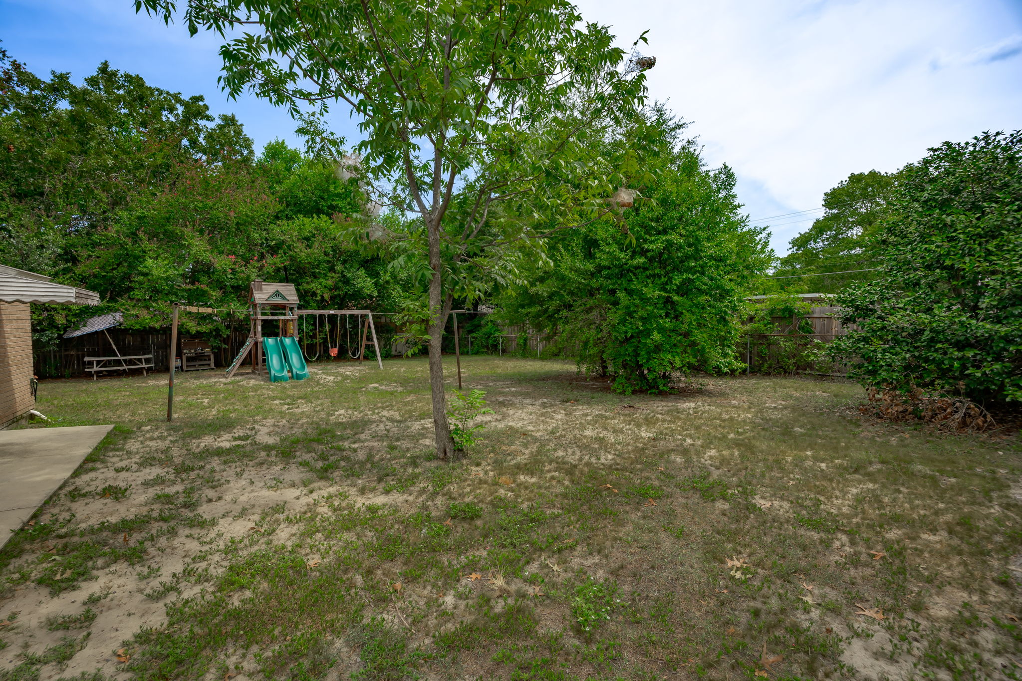  Photo 47
