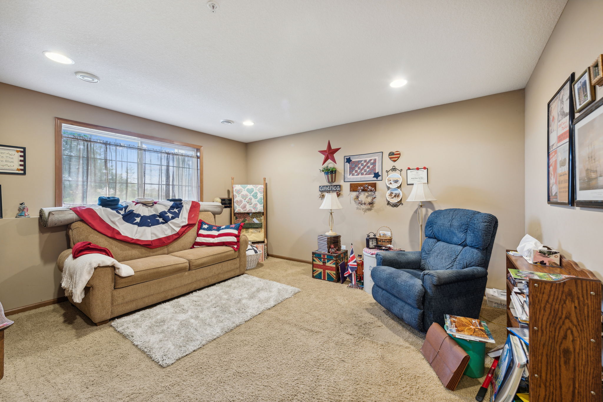 12_Interior