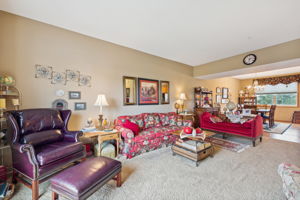 02_Interior