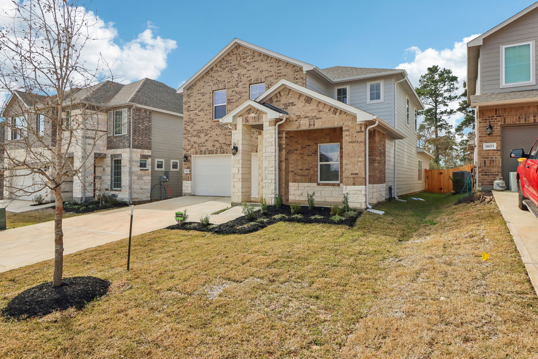 Houston - Pine Lake Cove - 18067 Martin Pines Dr, Conroe, TX 77356 - 002