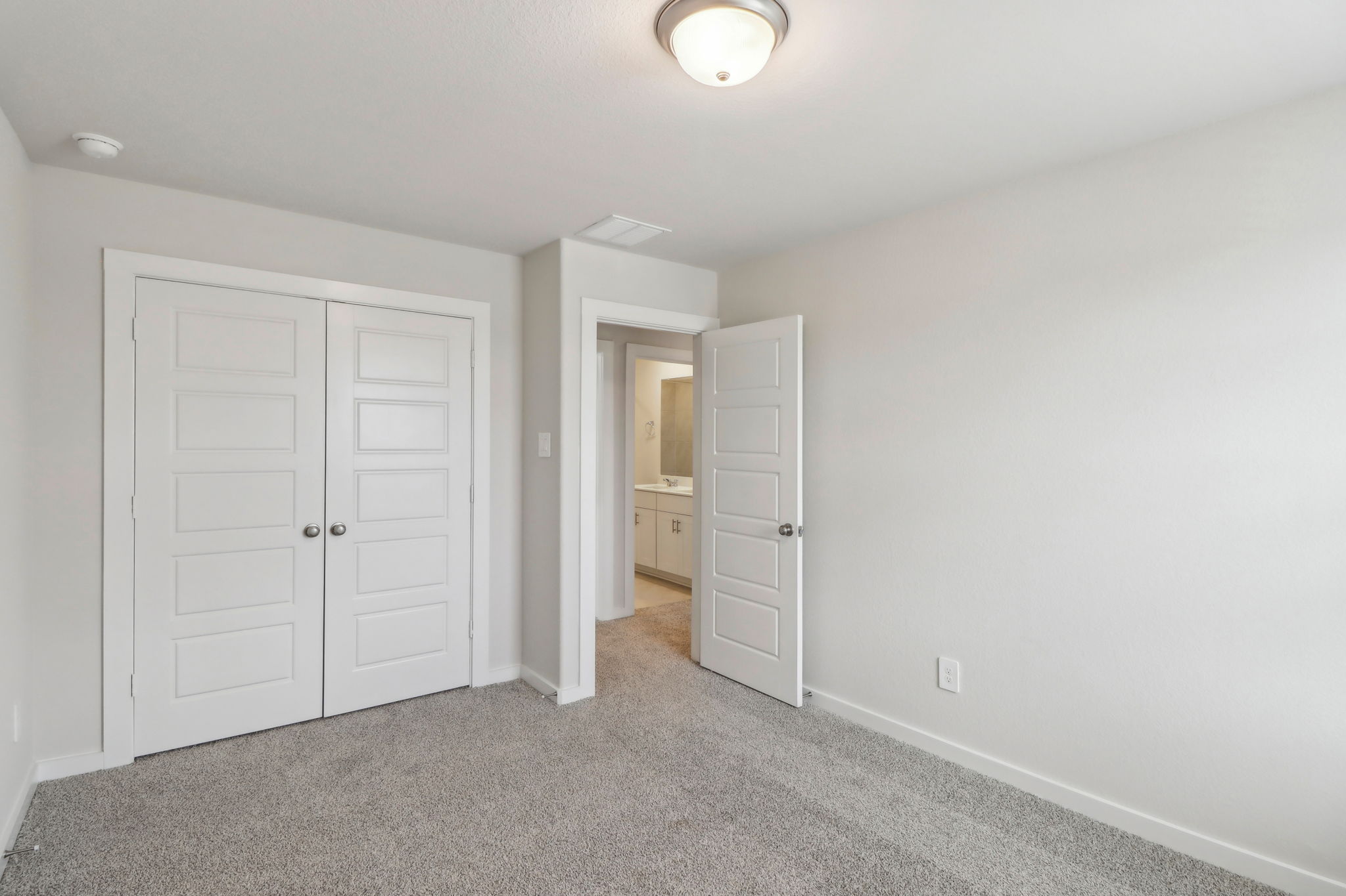 Houston - Pine Lake Cove - 18067 Martin Pines Dr, Conroe, TX 77356 - 033