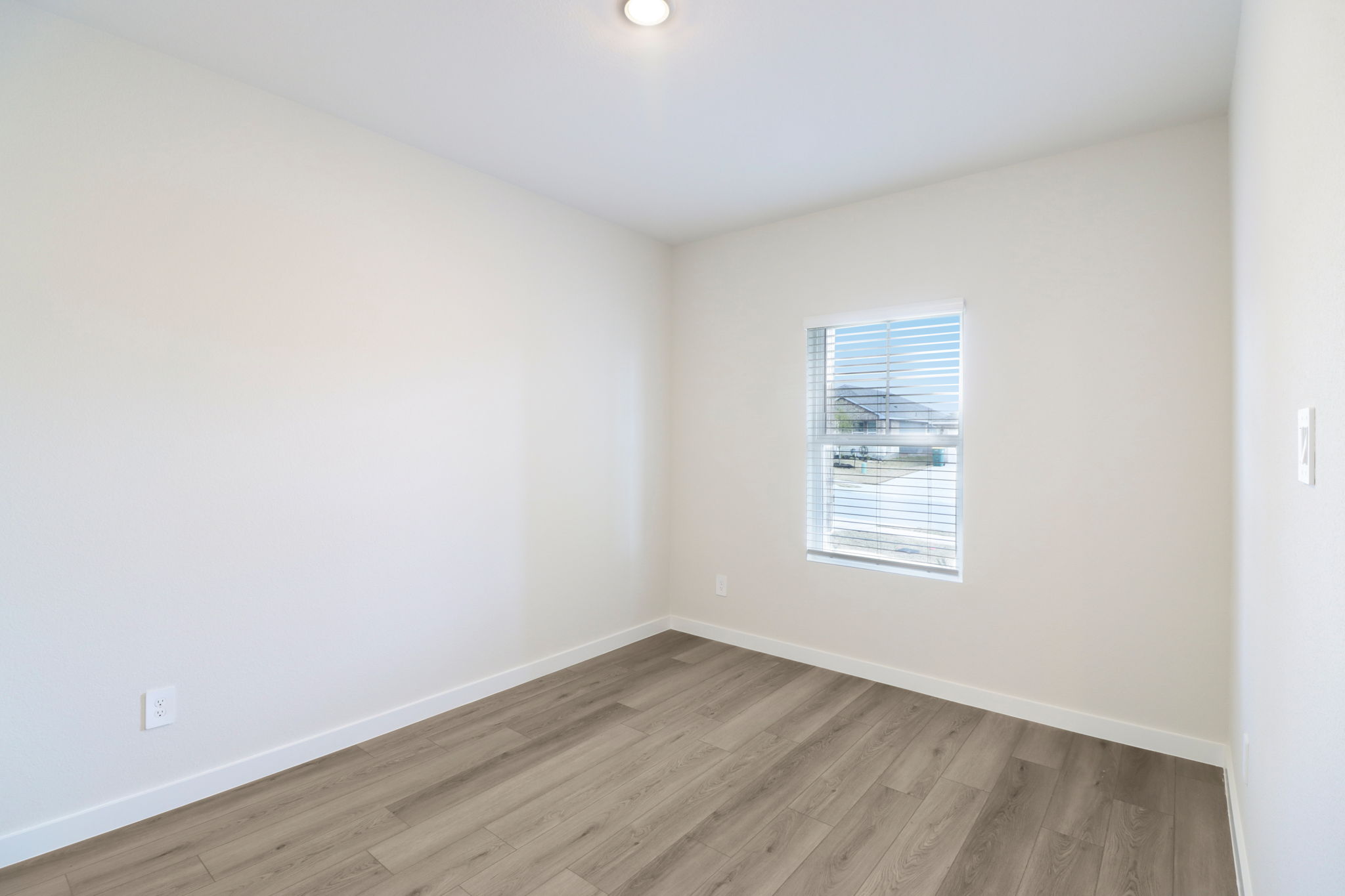 Houston - Pine Lake Cove - 18067 Martin Pines Dr, Conroe, TX 77356 - 034