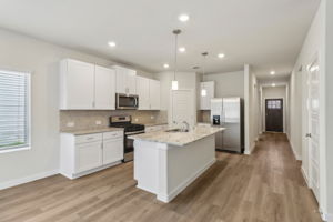 Houston - Pine Lake Cove - 18067 Martin Pines Dr, Conroe, TX 77356 - 009