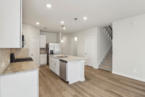 Houston - Pine Lake Cove - 18067 Martin Pines Dr, Conroe, TX 77356 - 010