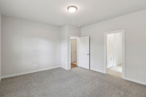 Houston - Pine Lake Cove - 18067 Martin Pines Dr, Conroe, TX 77356 - 017