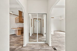  Photo 29