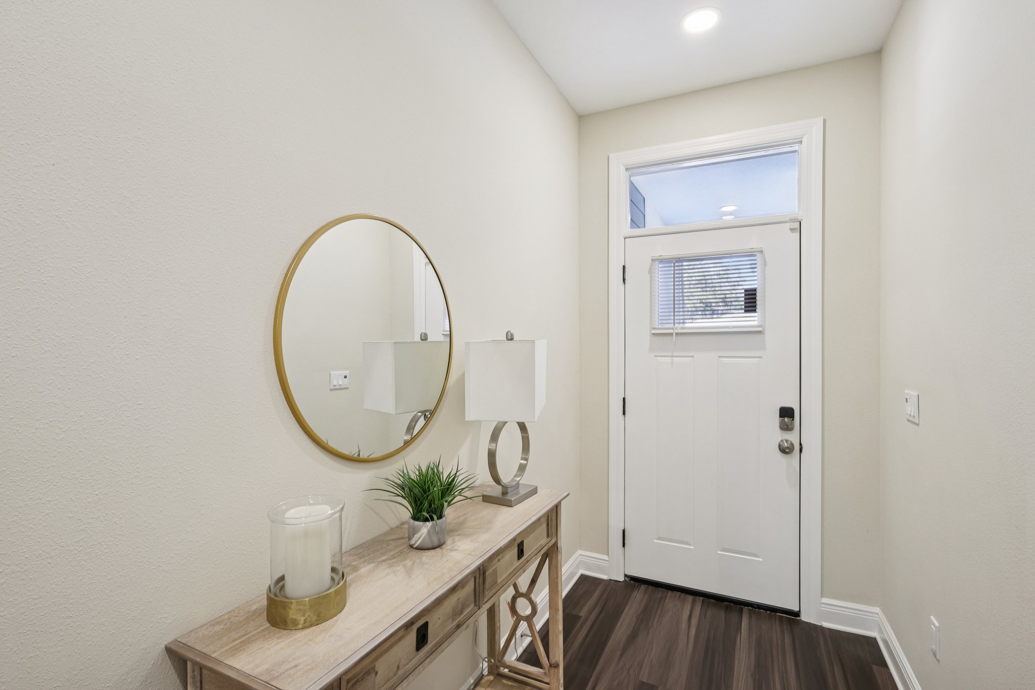 E Powhatan Ave-S2312-006.jpg