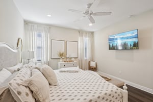 E Powhatan Ave-S2312-028.jpg