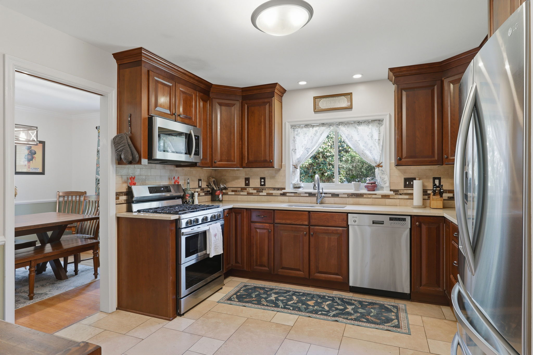09-Kitchen