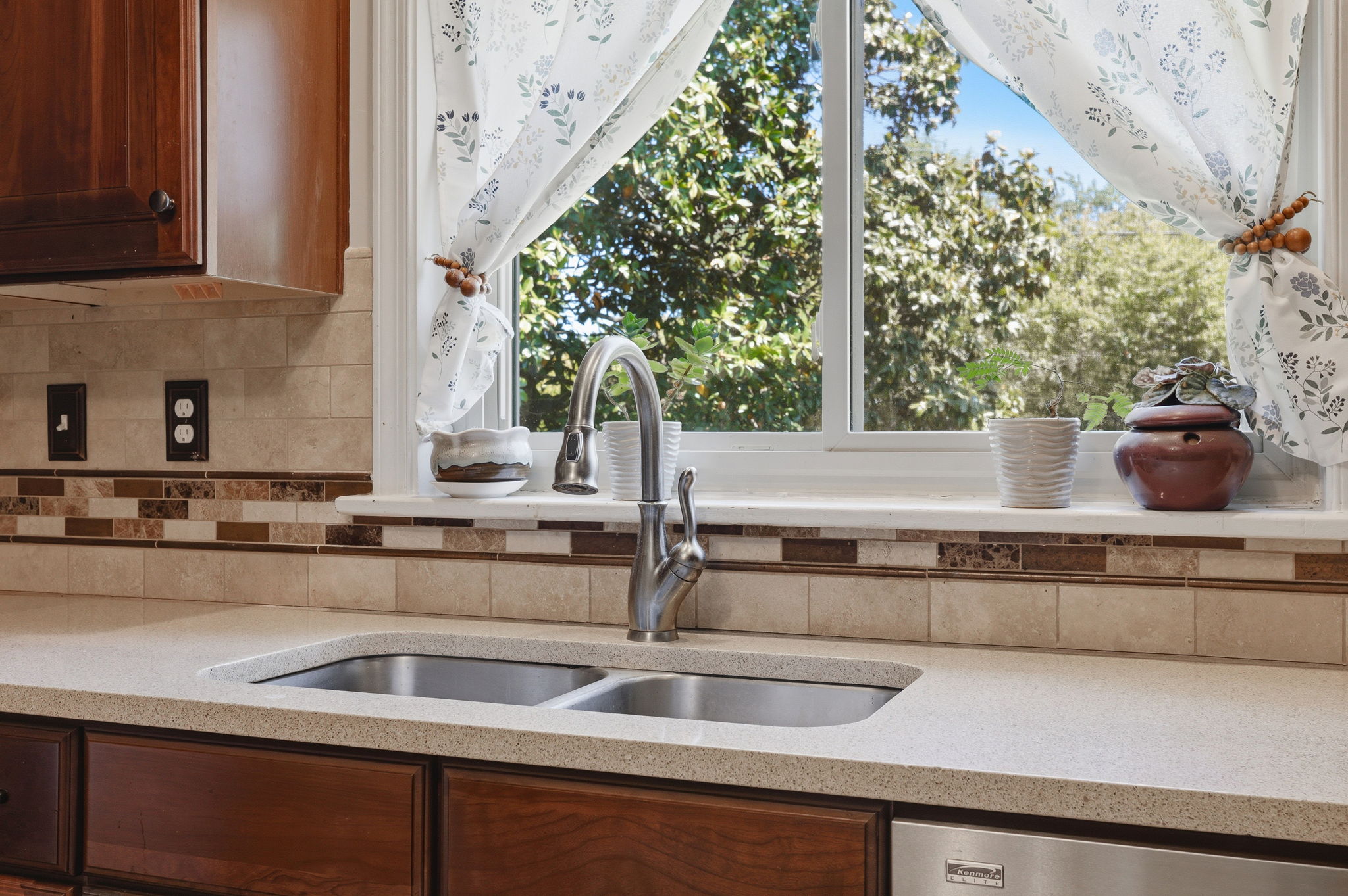 12-Kitchen Sink