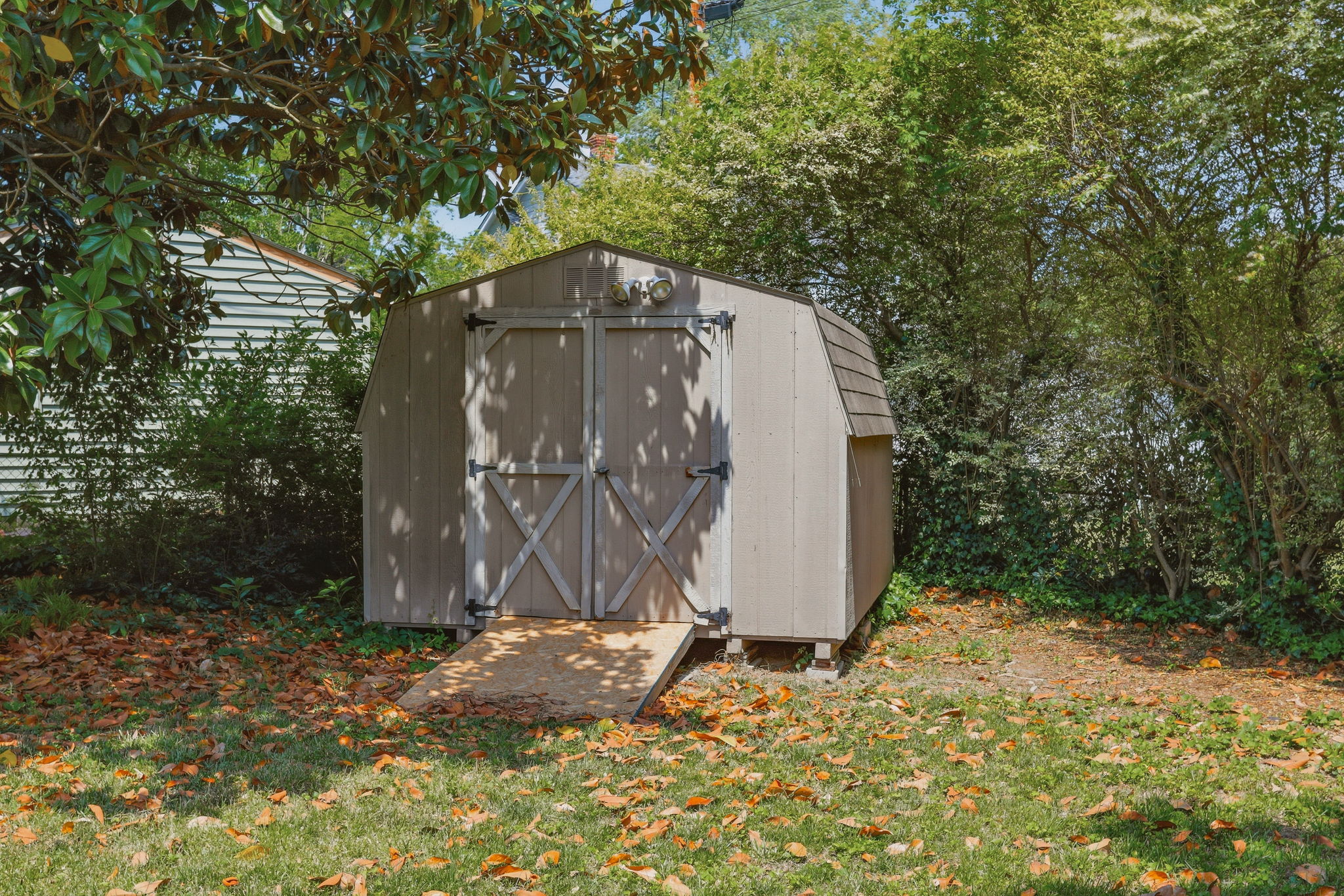 32-Shed