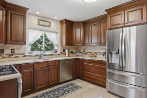 10-Kitchen