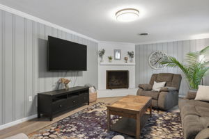 16-Family Room