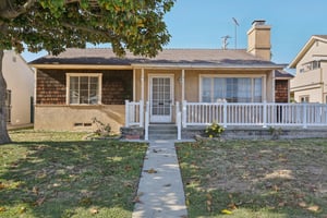 Marinette St-2105-002.jpg