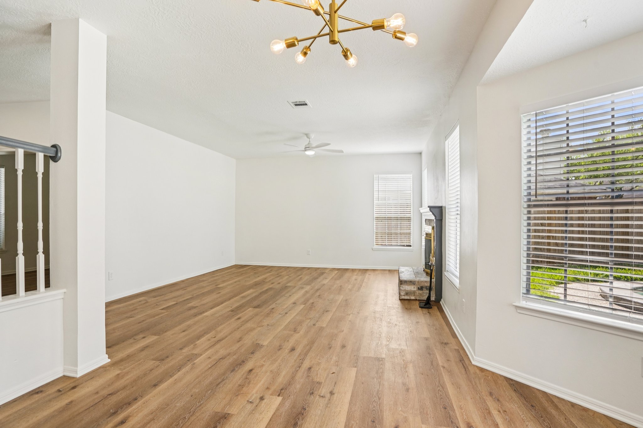 N Mission Cir-S3103-020.jpg