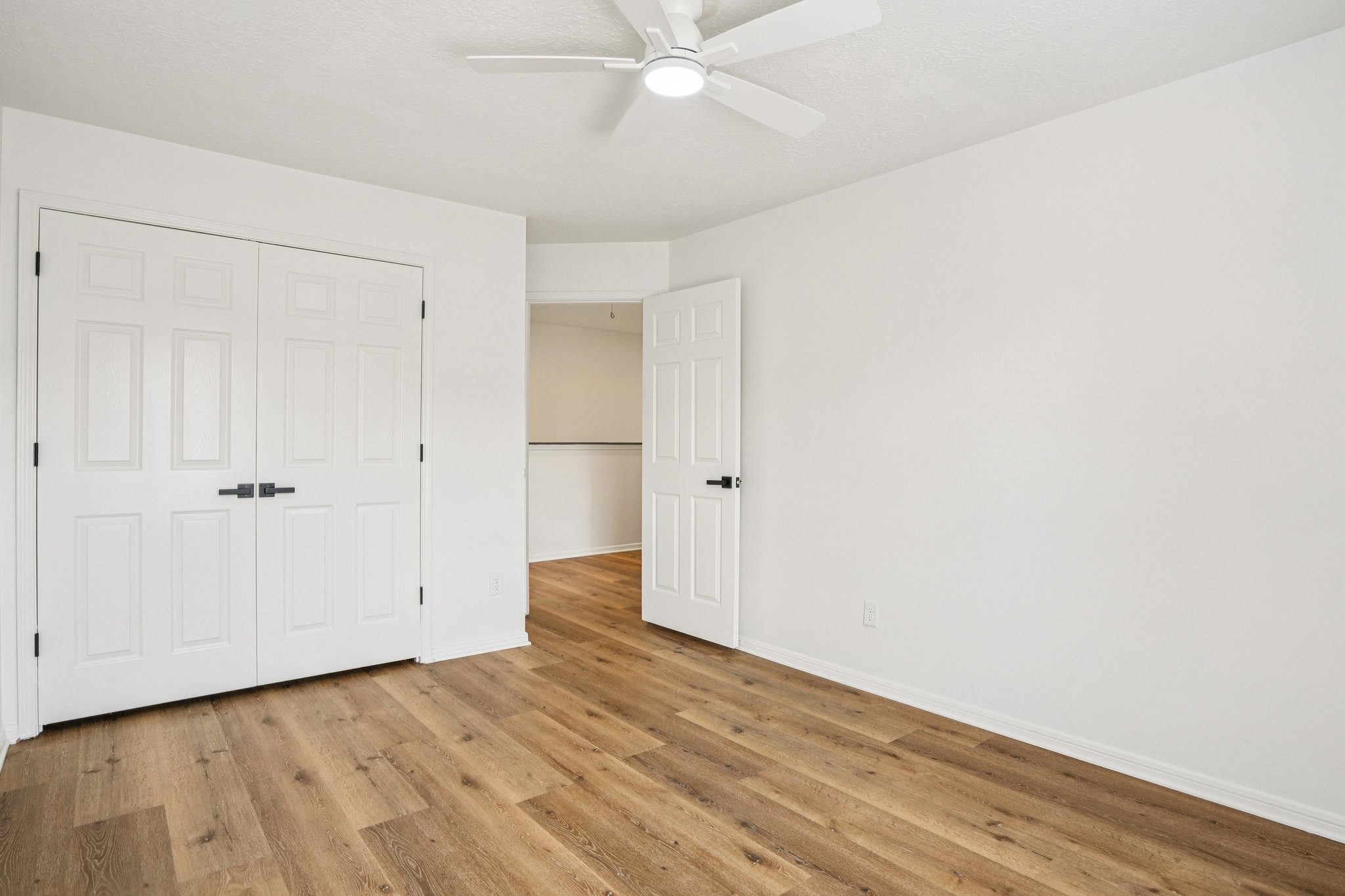 N Mission Cir-S3103-051.jpg