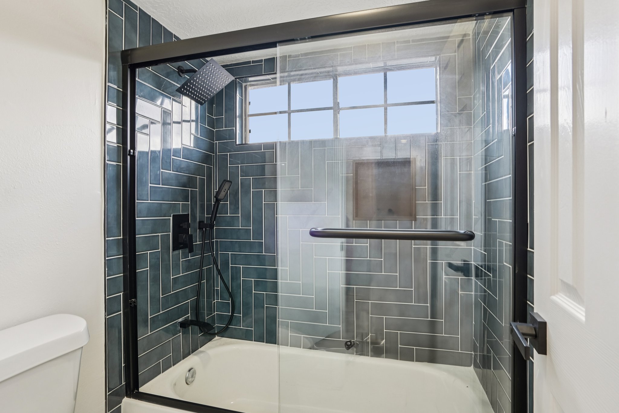 N Mission Cir-S3103-053.jpg