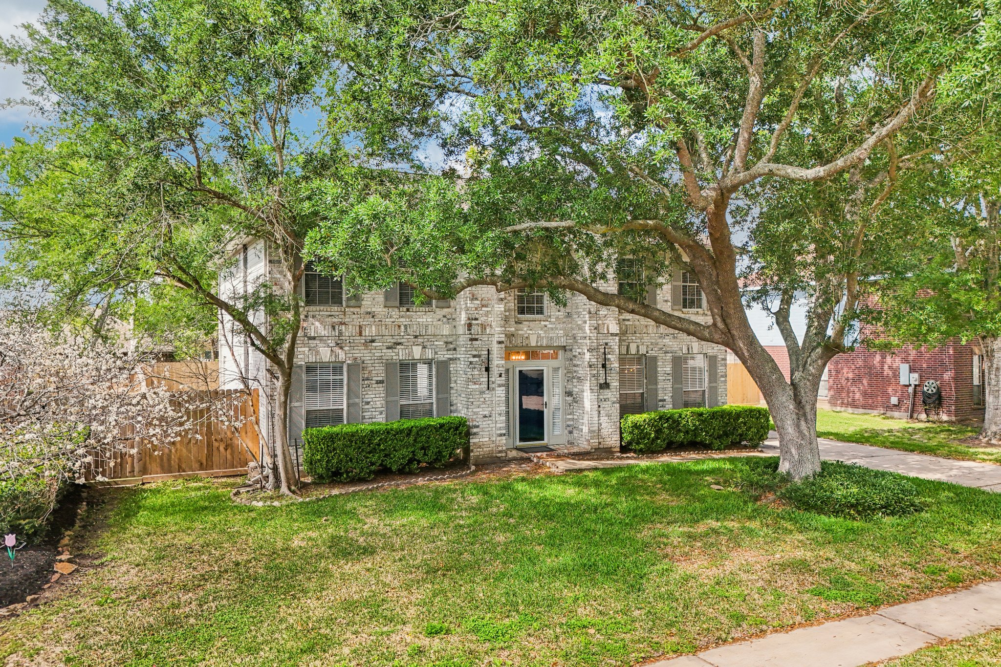 N Mission Cir-S3103-067.jpg