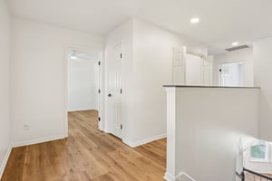 N Mission Cir-S3103-041.jpg