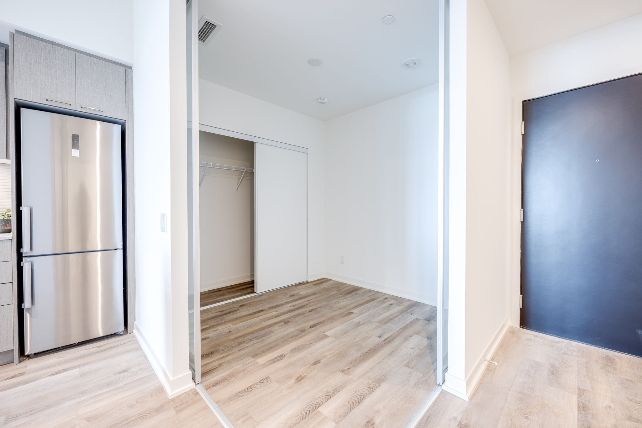 Toronto property showcase — delivered property photograph 24