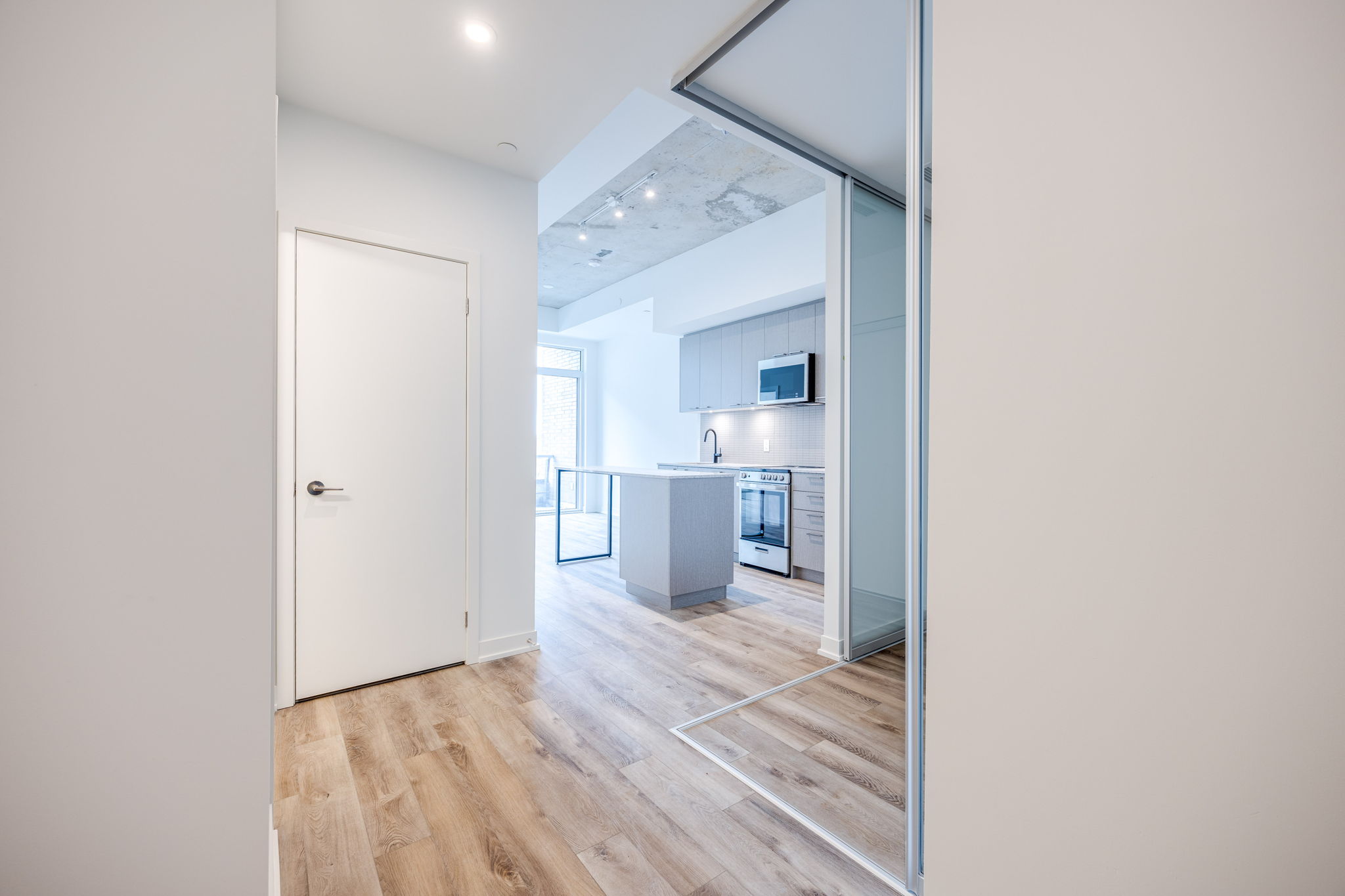Toronto property showcase — delivered property photograph 4