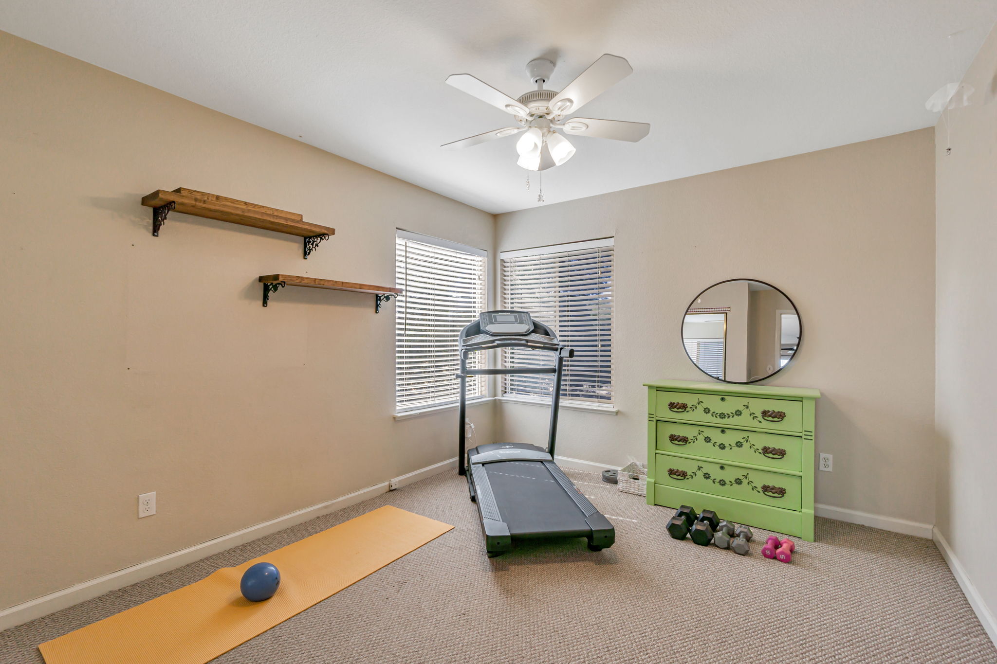 034_1808 Terrace Dr