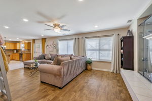 011_1808 Terrace Dr