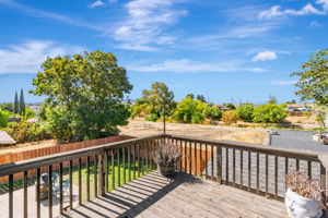 044_1808 Terrace Dr