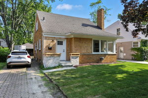  Photo 0
