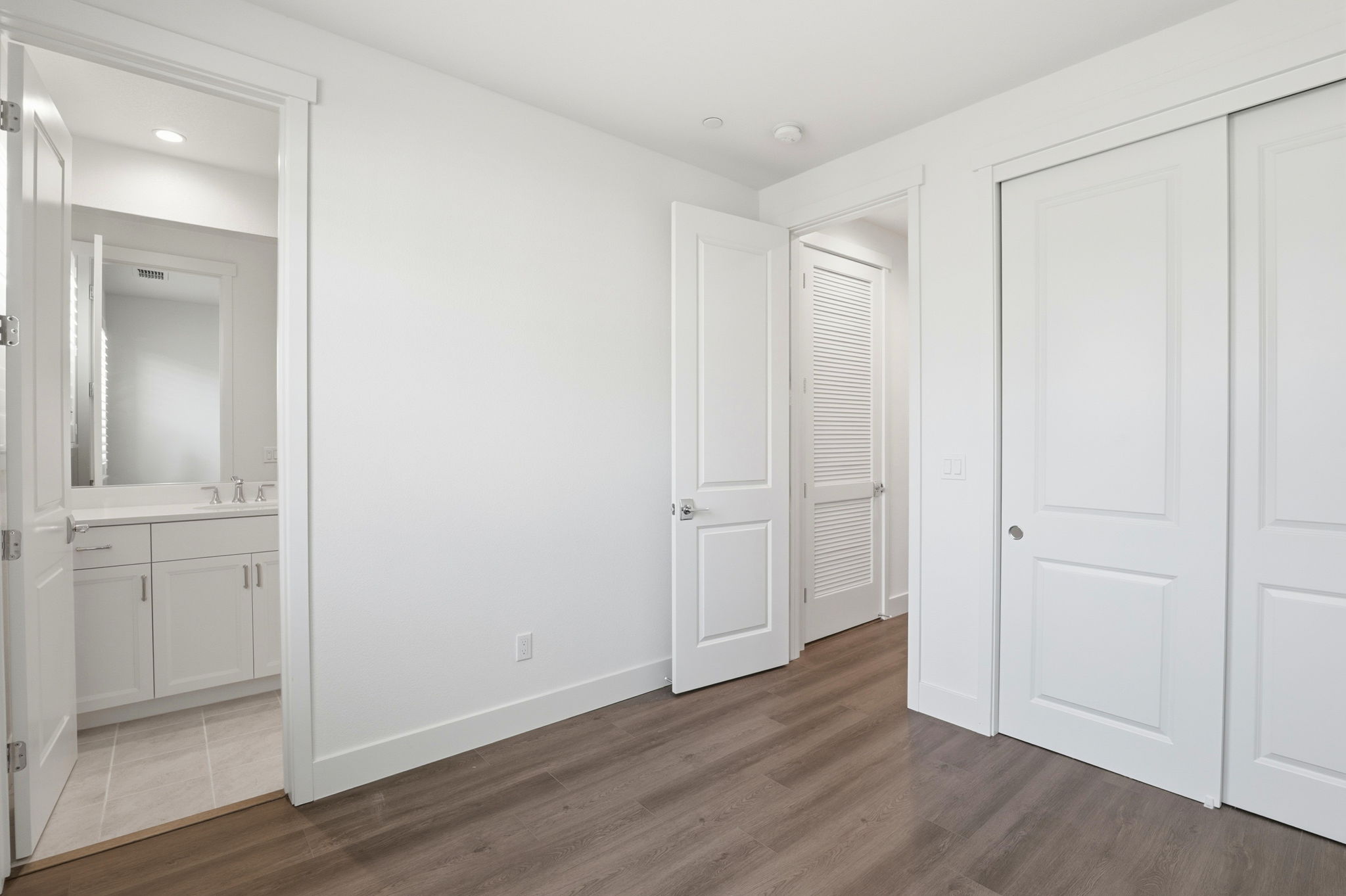 019_f8_18086 Monterey Rd